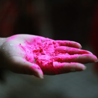 pinkhand